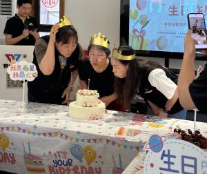 东吴网架四月生日会：共筑温暖，同庆生辰