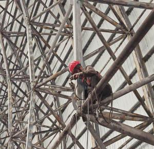 老网架加固还是换新？算完这笔账我惊呆了！加固居然比换新省这么多，太意外！