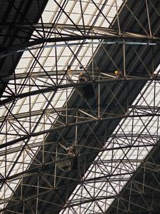 厂房网架老化变形？不用重建，加固就能多用10年